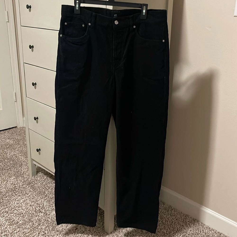 H&M Black Corduroy Pants | Black | 34